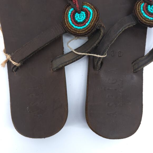 Aspiga Boho Tribal Luxe Turquoise Glass Bead Medallian T-Strap Leather Sandal 36 - Picture 3 of 8